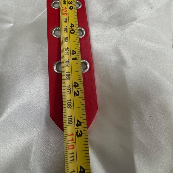 NWOT Red Grommet Belt - L - Picture 2 of 5